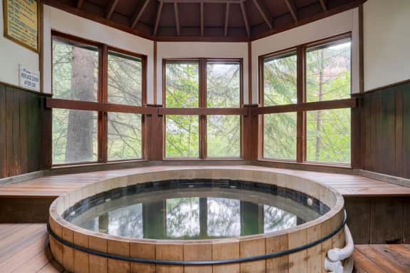 Manitou River House 113 by AvantStay | A+ Location