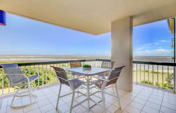 4407 Ocean Club by AvantStay | Ocean Views w/ Community Pool Access