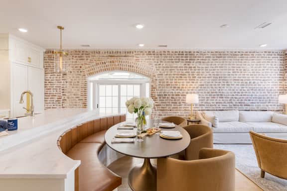 State St A by AvantStay | Heart of French Quarter