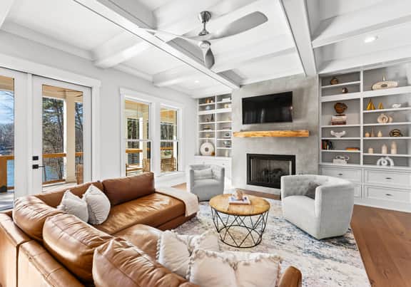 Southern Bell Estate by AvantStay | Waterfront Luxury
