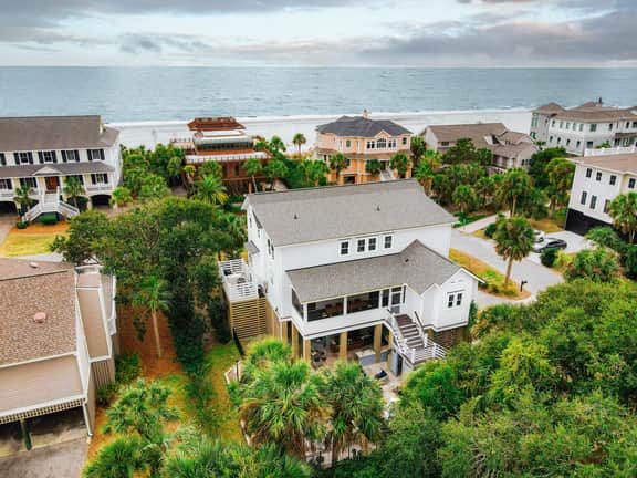 1blck to Beach, Pool, Outdoor Kitchen, Game Room | Pelican by AvantStay