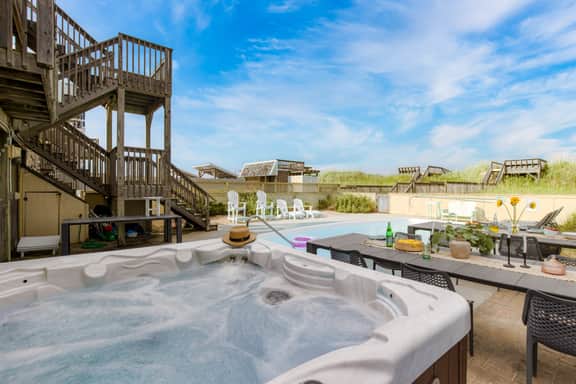 Sleeps 28 | Beachfront w/ Pool, Hot Tub, Game Room | Atlantic Watch by AvantStay