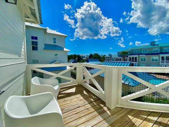 Jessa Blu by AvantStay | Walk to Beach | Pool + Gym