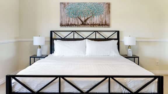 Twilight Terrace by AvantStay | West Hills Retreat • Hot Tub, BBQ + EV Charger, Near Malibu