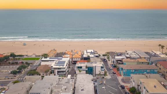 The Octopus Inn by AvantStay | Steps to Sand + 2 Kings | Pier + Walk Streets