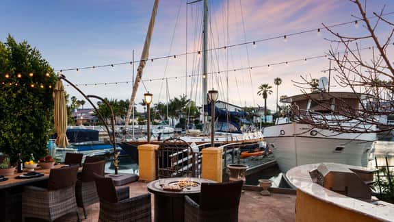 Admiralty Anchor by AvantStay | Marina-Front Deck + Firepit | Coronado Cays