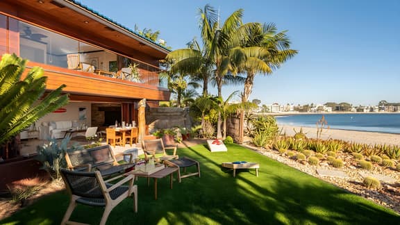 Endless Summer by AvantStay | Serene Beachfront Escape w/ Sunset Views!