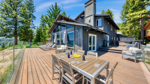 Lakeview by AvantStay | Private Waterfront Cabin on Lake Tahoe w/ Hot Tub & Views
