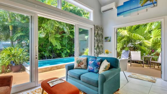 Serenity by AvantStay | Guest House in Old Town w/ Shared Pool | Month Long Stays Only