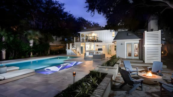3405 Cameron by AvantStay | Pool, Outdoor Kitchen