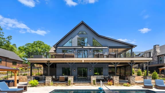 Blue Heron & Gray Fox by AvantStay | 2 Lakefront Homes, Sleeps 44 | Pool, Dock, Theater