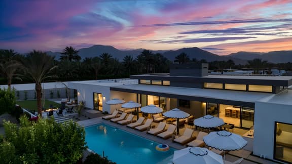 Polo Villas Bella | 2 Homes | Putting Green, Bocce Ball |  Sleeps 32