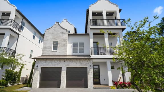 Sleeps 39 | 2 Luxe Homes w/ Free Golf Cart, Private Pool+Spa | 3 Blocks to Beach