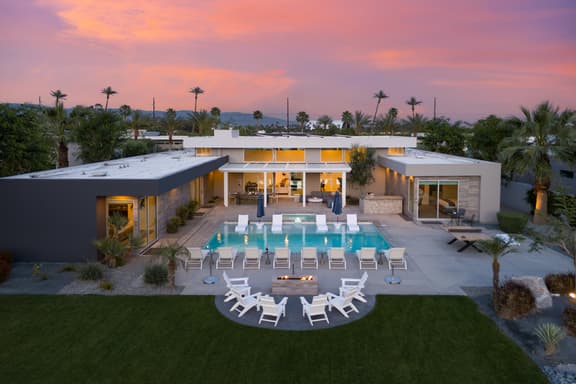 Polo Villa 3 by AvantStay | Features Expansive Putting Green, Pool, Spa & Outdoor Firepit | 6 bedrooms.