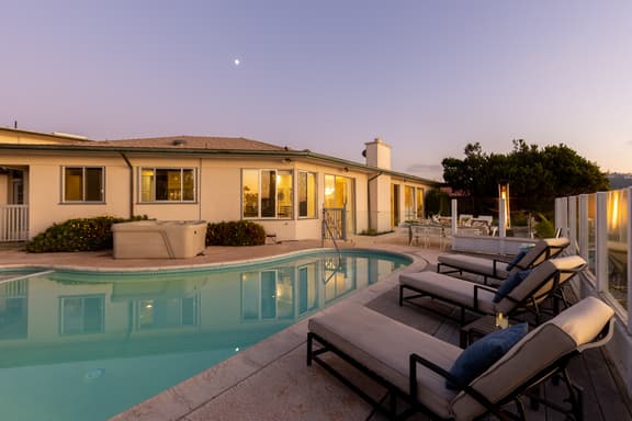 Stunning Estate w/ Ocean View, Pool, Spa, Bocce • Sleeps 20 | Vista by AvantStay