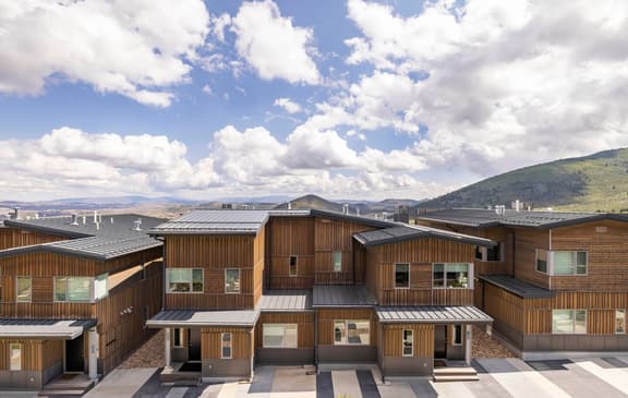 Slopewatch by AvantStay | Ski-in/Out Luxe Retreat