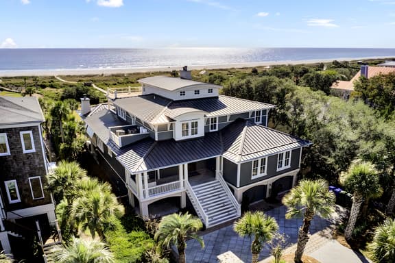 3100 Palm Boulevard by AvantStay | Beachfront, Ocean Views, Private Pool