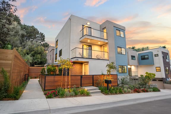Modern 5BDR Beach House Near Sunset Cliffs | Point View Retreat by AvantStay