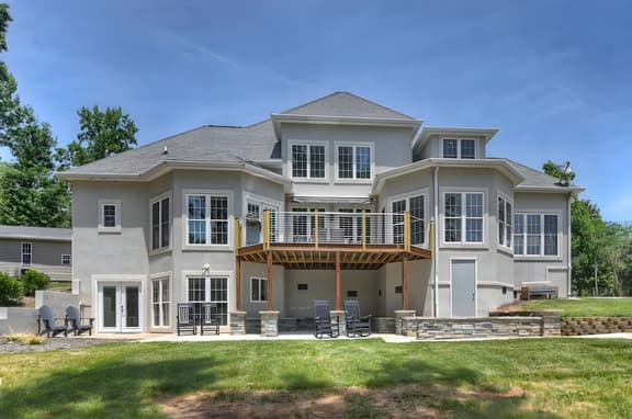 Bright Water Cove Priv Dock+Boat Ramp, Waterfront Saltwater Pool |  AvantStay