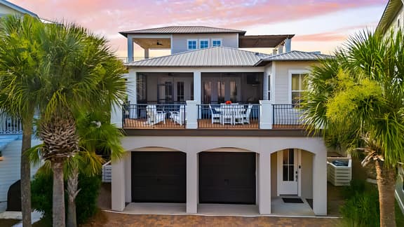 Totally Beachin by AvantStay | Sleeps 18 | Seacrest Beach