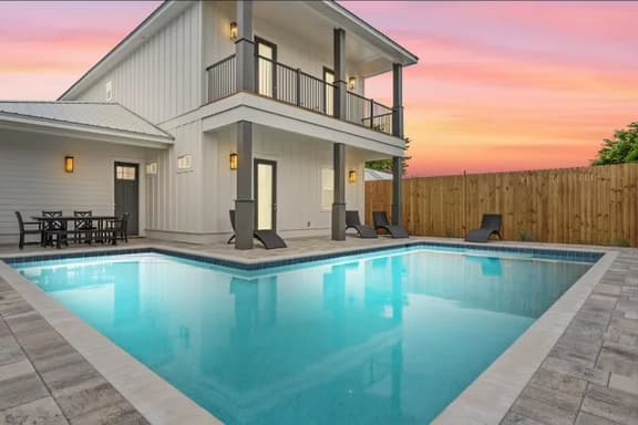 Wanderlust by AvantStay | Walk to Beach + Pool | New Construction