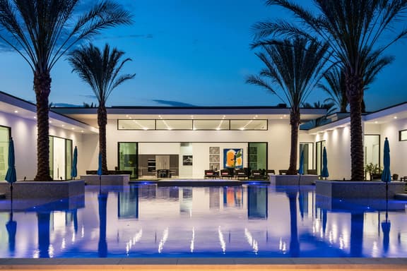 Sleeps 26 | Pool, Hot Tub, Pickleball & Putting Green | Bravo Villa #12 by AvantStay