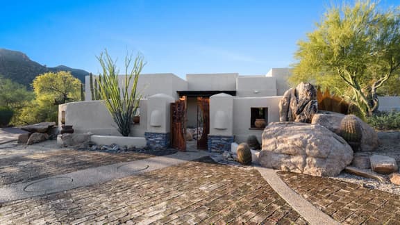 5BDR Oasis w/ Waterfall Pool, Hot Tub, Desert View | Desert Cascase by AvantStay