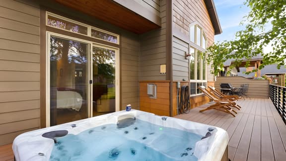 Deck + Hot Tub | Community Golf Course | Forest Ridge Loop