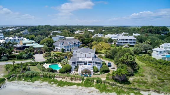 Haven by AvantStay | Luxury Beachfront Home w/ Pool & Gorgeous Patios