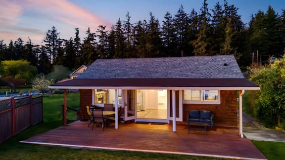 Cozy Whidbey Island Stay | Steps to the beach | Fireplace, BBQ, Near Trails