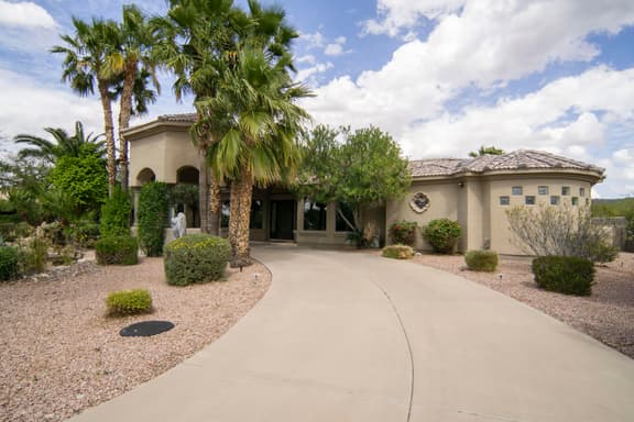 Arcadia by AvantStay | Breathtaking Oasis in Scottsdale w/ Pool, Hot Tub & Game Room