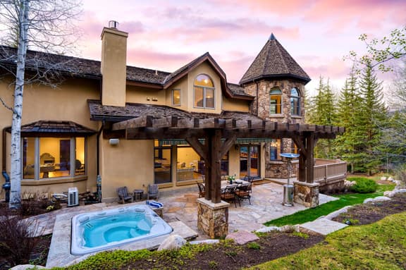 Cozy Edwards Retreat w/ Fireplace, Near Ski Resort | Osprey Nest by AvantStay