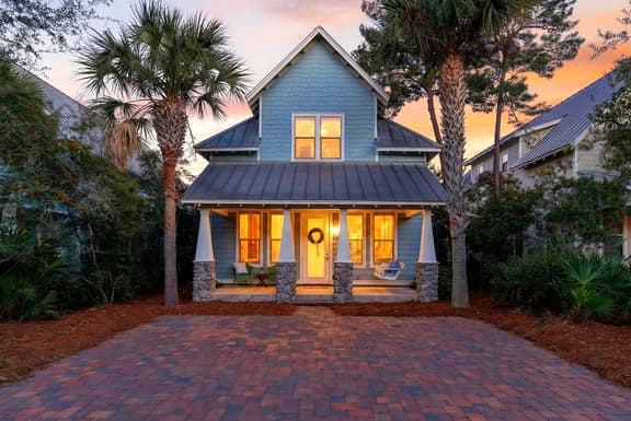 Private Backyard • Minutes to 30A + Beaches • Golf Cart + Bikes | The Little Blue Beach House by AvantStay