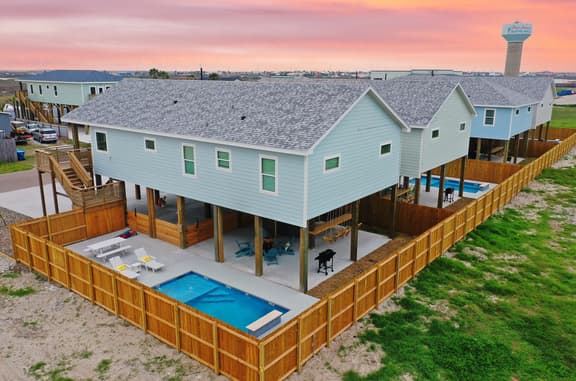 Private Pool, Firepit, Balcony, Patio | Boat Parking | Mint to Be by AvantStay