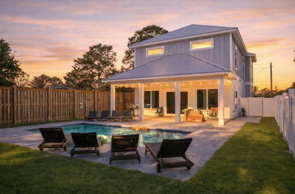 Laguna Beach Retreat by AvantStay | Private Pool + Steps to the Beach • Near Pier Park and Dining