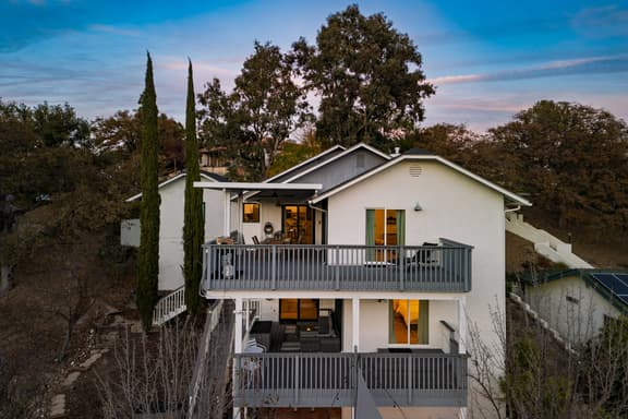 Terrace Hill | Modern Paso Robles Escape Near Wineries, Dining, and Hot Springs