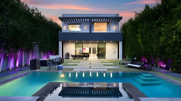 Private LA Retreat w/ Pool, Hot Tub & Fire Pit Near Melrose Ave | The Martel House by AvantStay