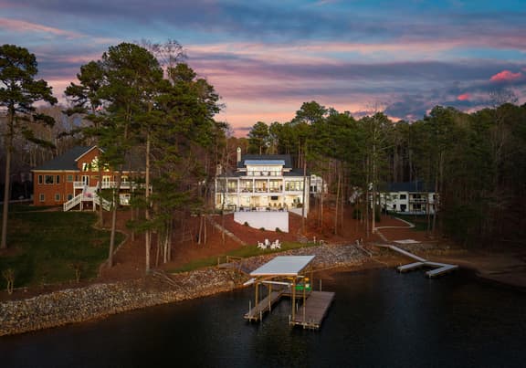 Southern Bell Estate by AvantStay | Waterfront Luxury