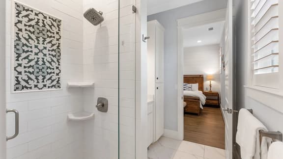 Beach Still My Heart by AvantStay | Coastal Home + Bikes + Golf Cart Shared Pool + Near Beach