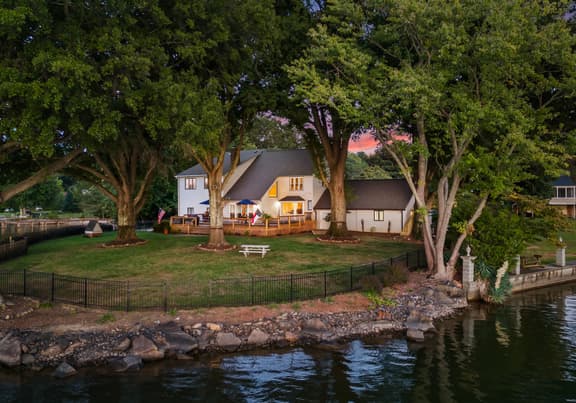 Lakefront Home w/ Game Room & Hot Tub | Ponderosa Peninsula by AvantStay